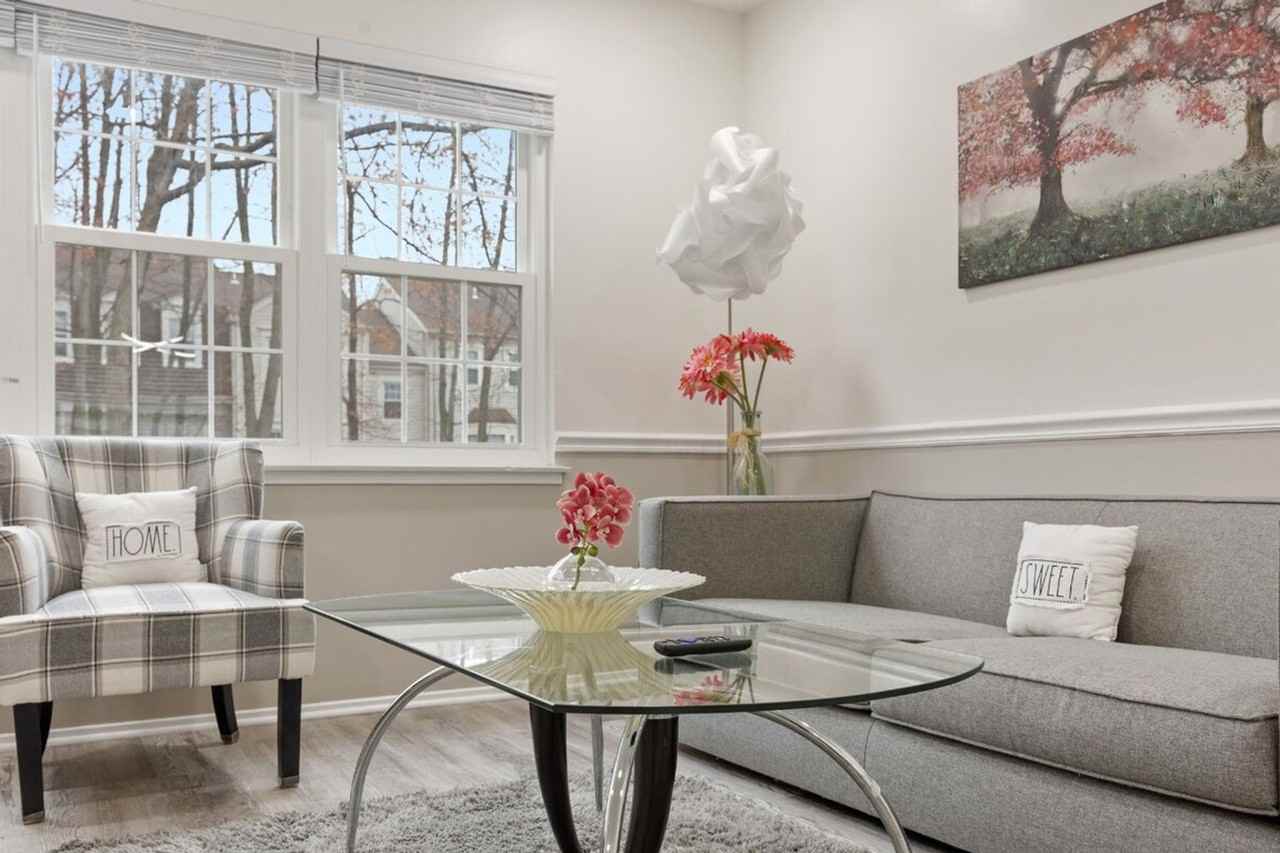 2265 Chestnut Burr Ct #1473425P - Photo 3 of 34