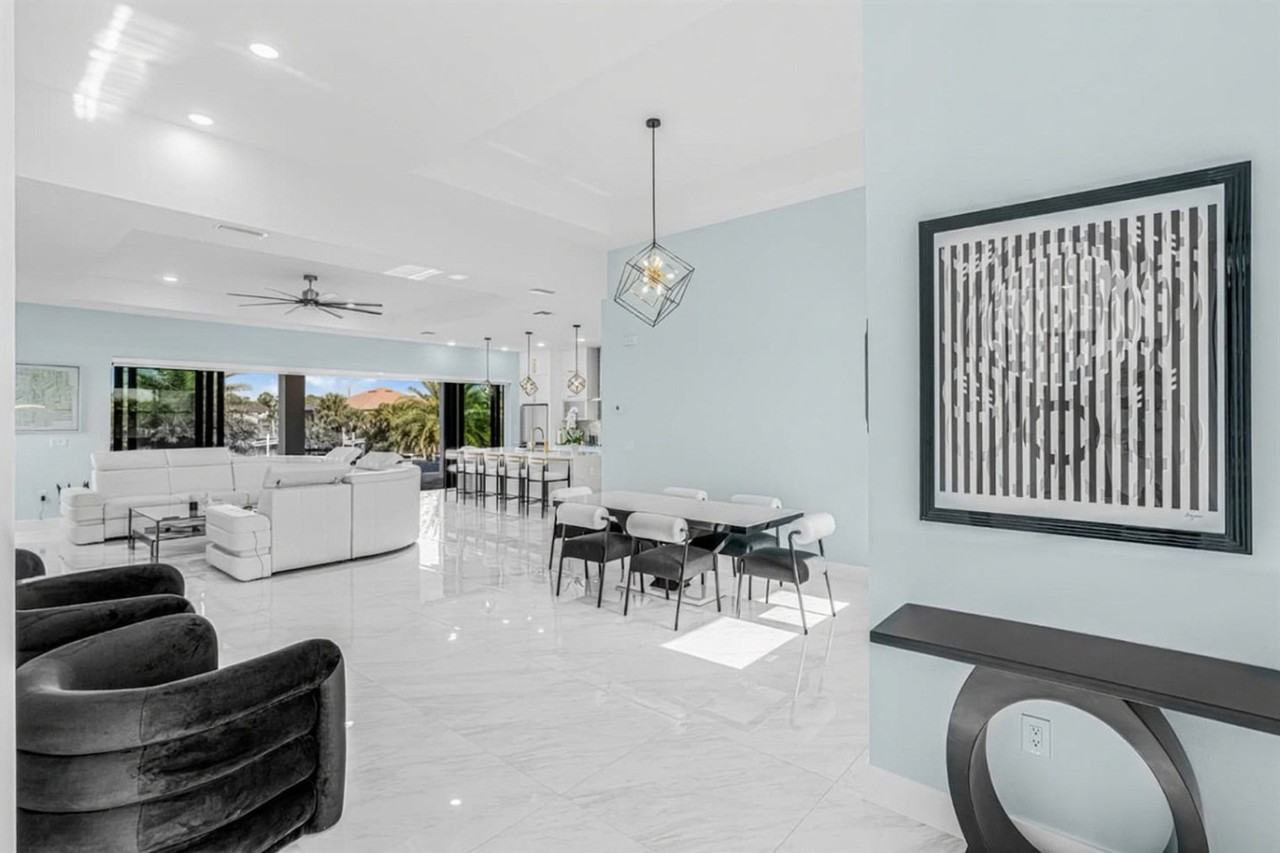 3611 Gulfstream Pkwy #1490227P - Photo 4 of 42