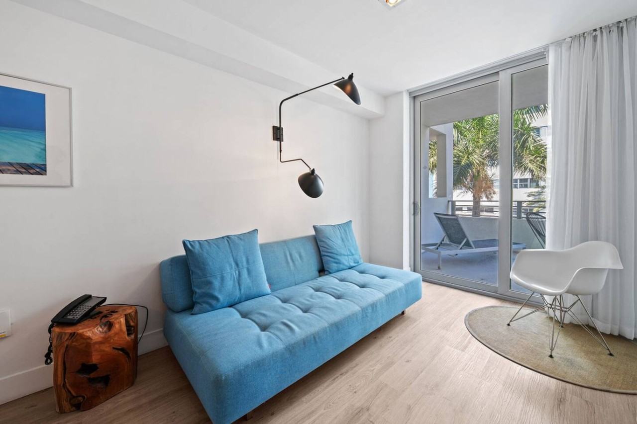 6080 Collins Ave #1491179P - Photo 3 of 25