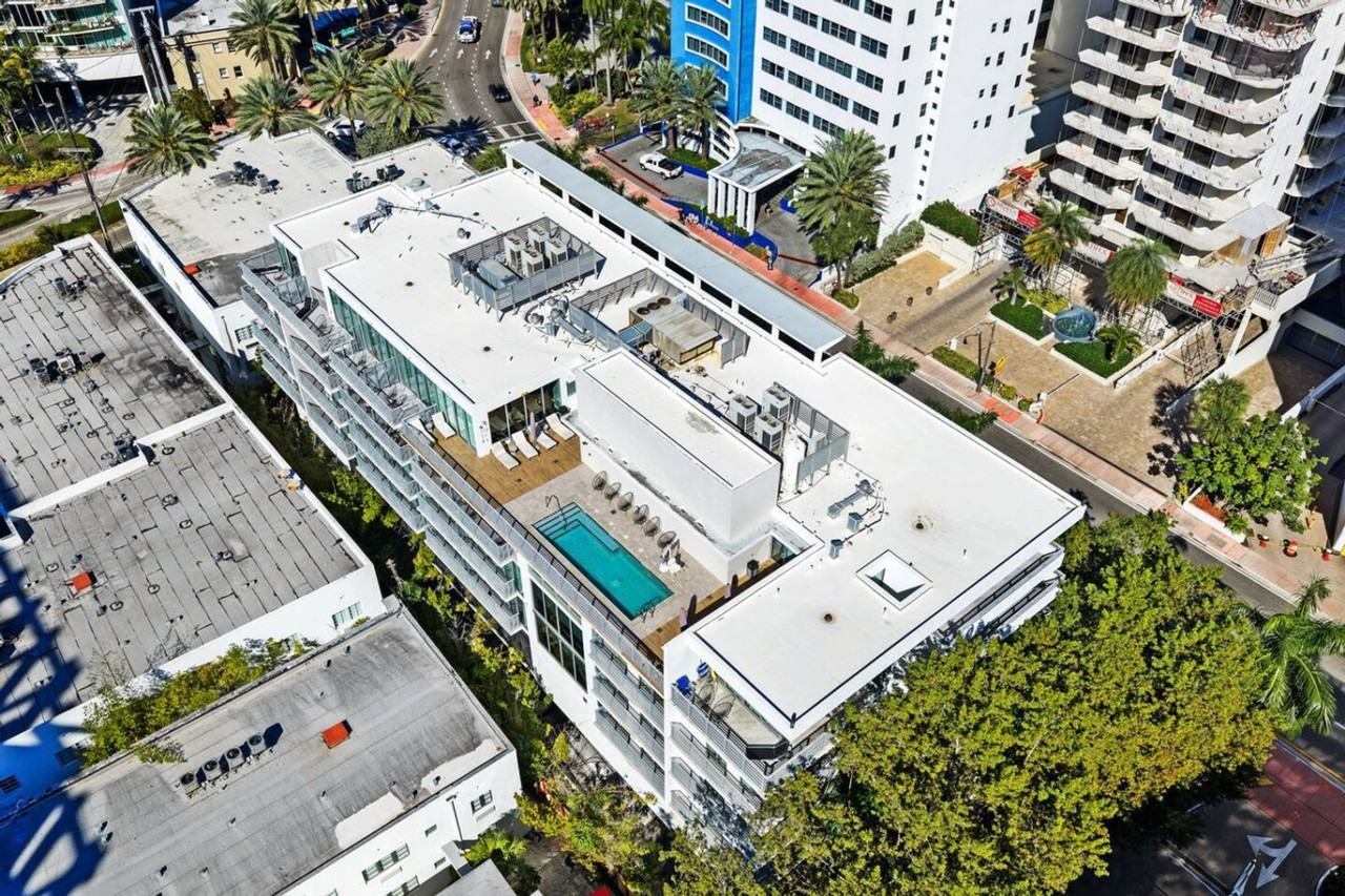 6080 Collins Ave #1491179P - Photo 4 of 25