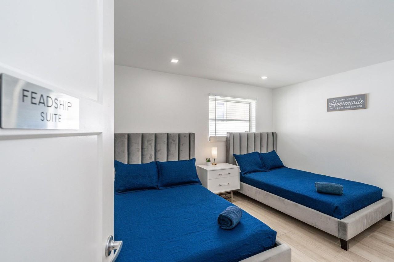 825827 Sw 14th St #1475658P - Photo 7 of 31