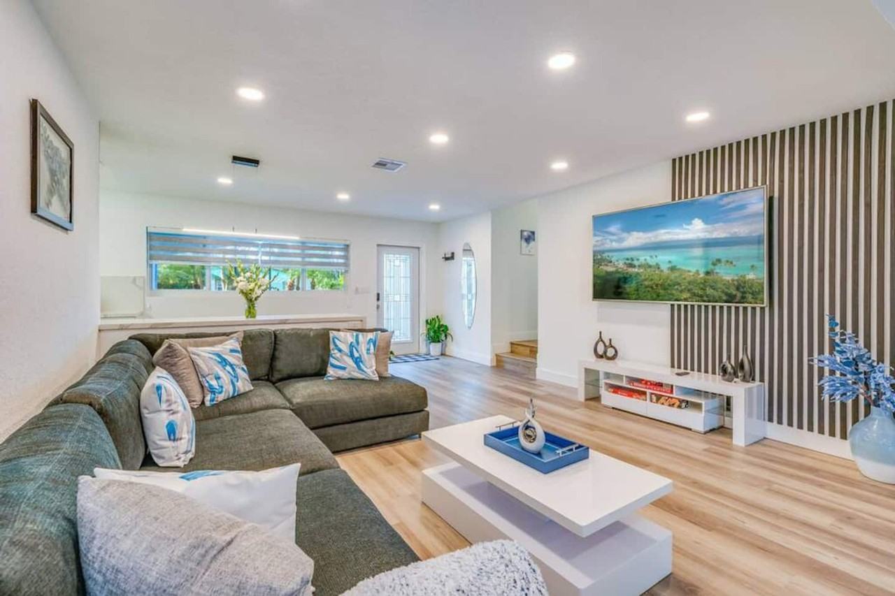 830 Sw 14th Ct #1475649P - Photo 5 of 50