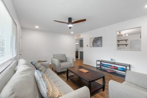 featured image of 11814 Flushing Dr