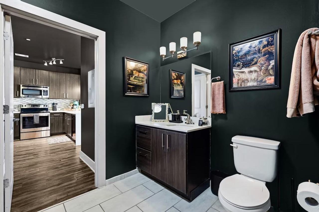 2200 State St #1494705P - Photo 6 of 23