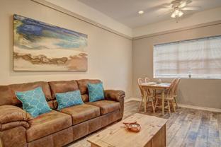 704 Island Retreat Rd - Photo 1 of 1