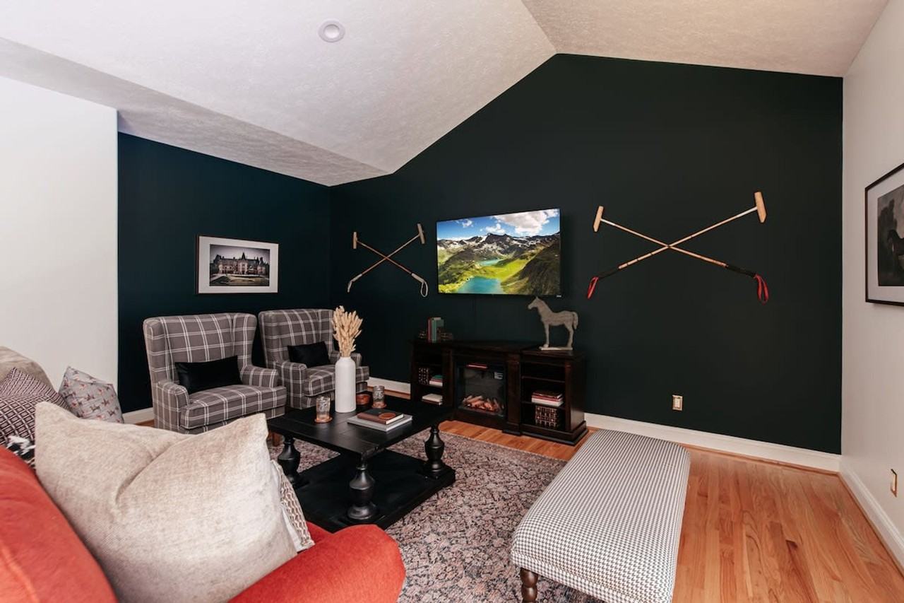 33 Pinners Ln #1023099P - Photo 3 of 50