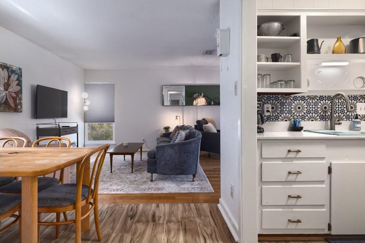 2806 Rae Dell Ave #1495899P - Photo 4 of 23