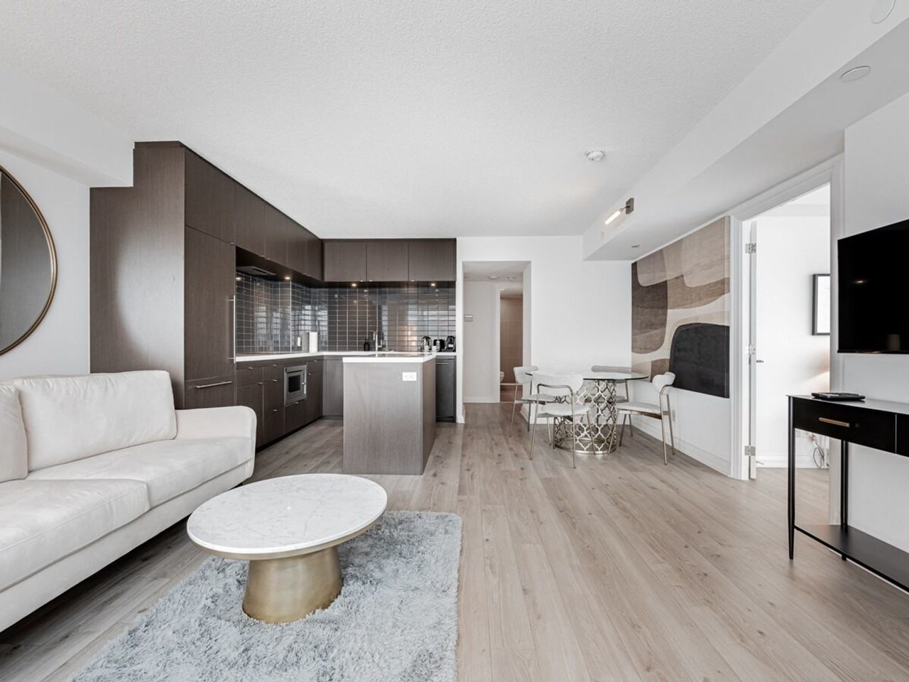 55 Avenue Rd #1495832P - Photo 2 of 26