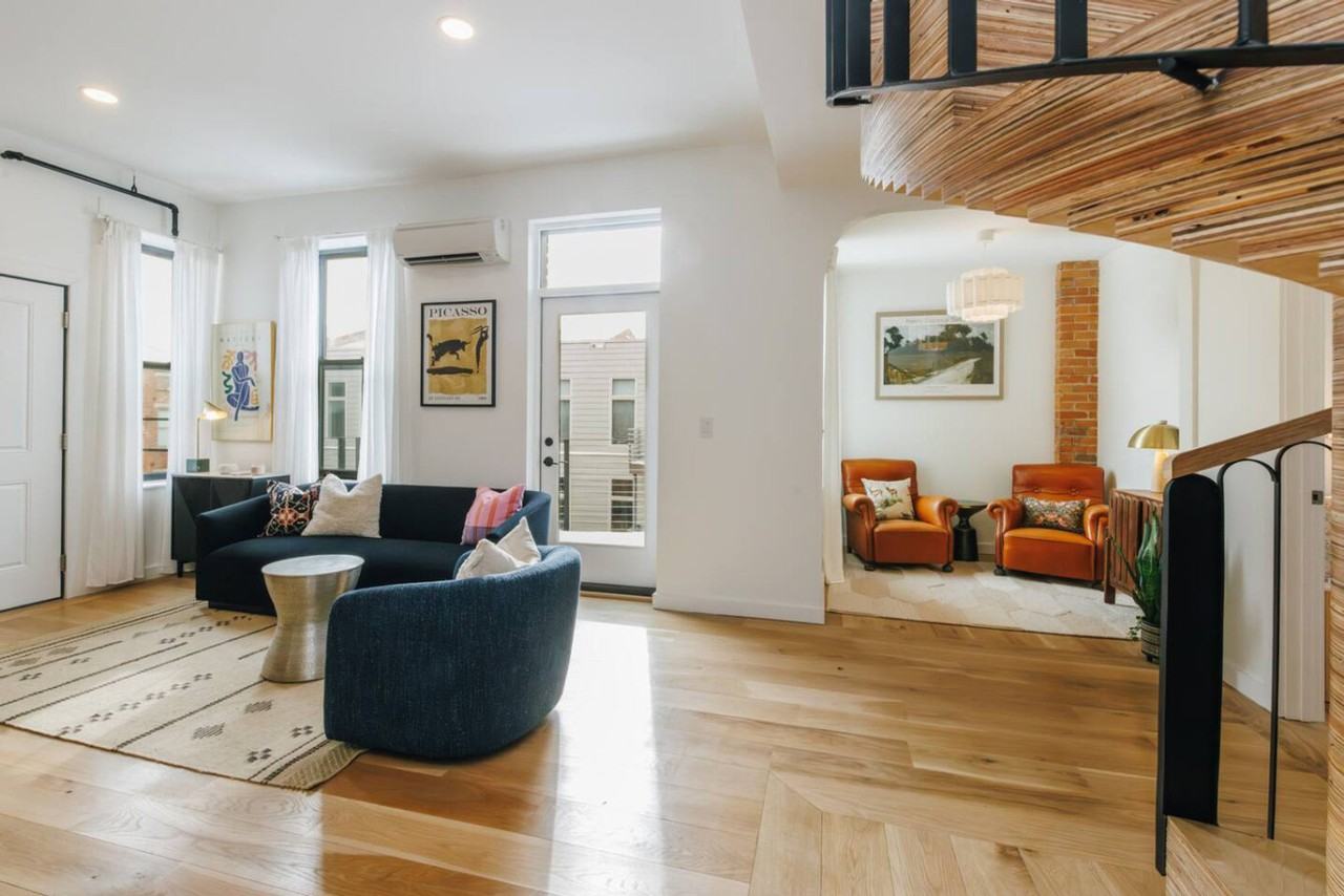 1508 Pleasant St #1495913P - Photo 3 of 50