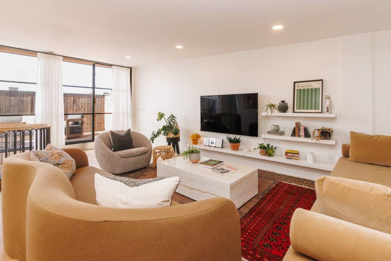 1508 Pleasant St #1495913P - Photo 5 of 50