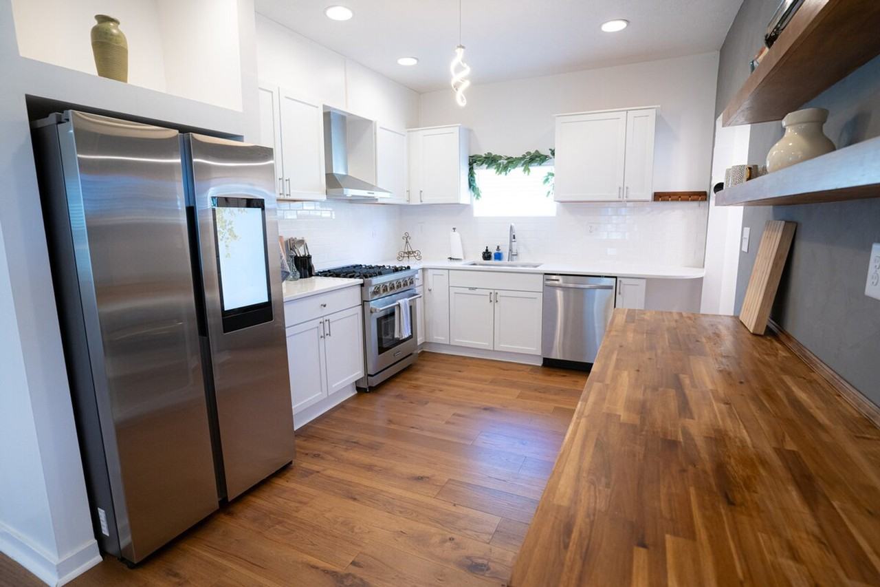 815 Eastern Ave #1492672P - Photo 7 of 50