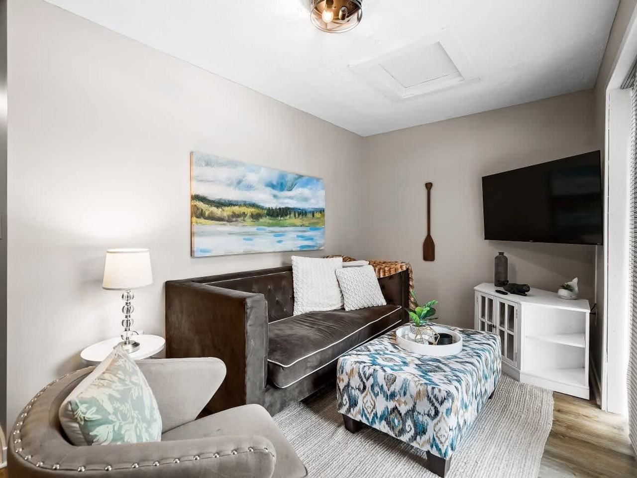 7525 Lake Rd #1496052P - Photo 2 of 29