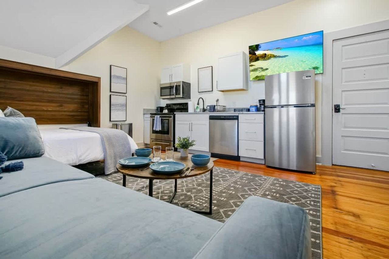 1848 E 89th St #1496044P - Photo 6 of 17