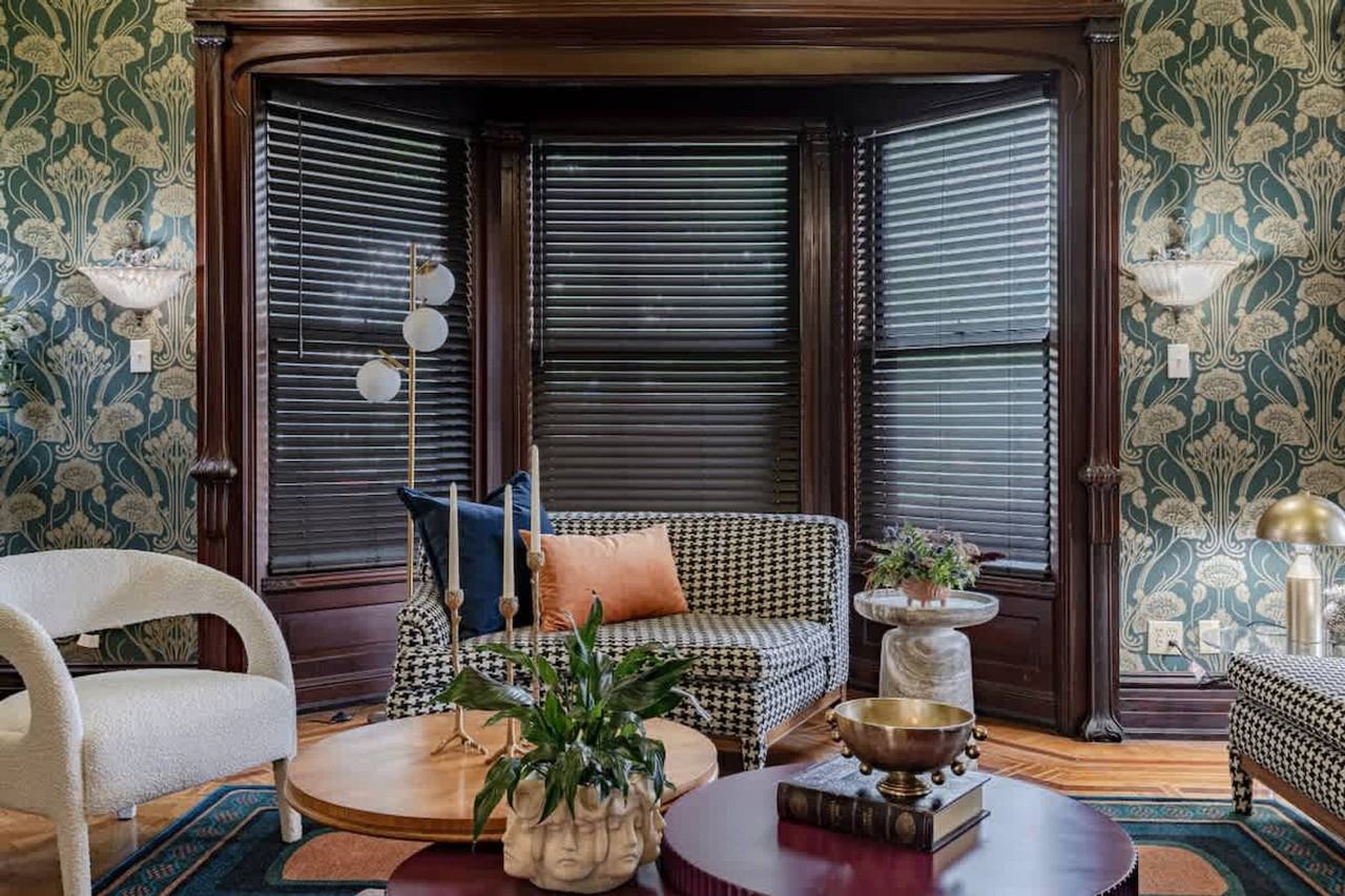 258 W Market St #1496040P - Photo 6 of 48