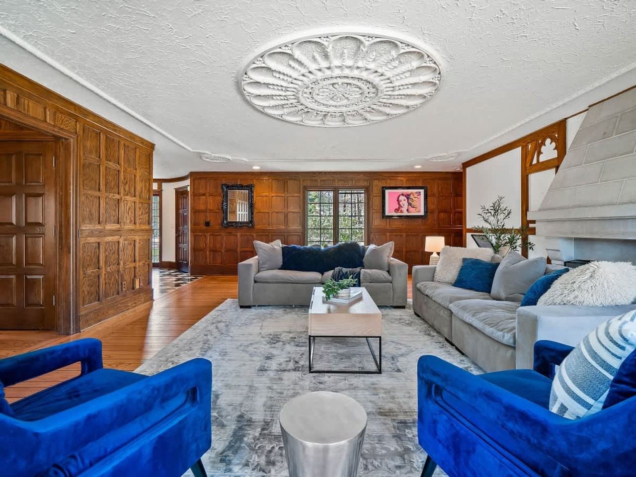 1811 Breezewood Dr #1496034P - Photo 6 of 50