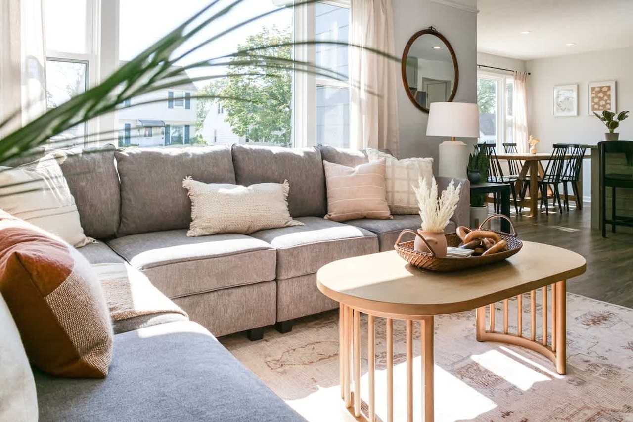 7906 Lanyard Dr #1496071P - Photo 4 of 50