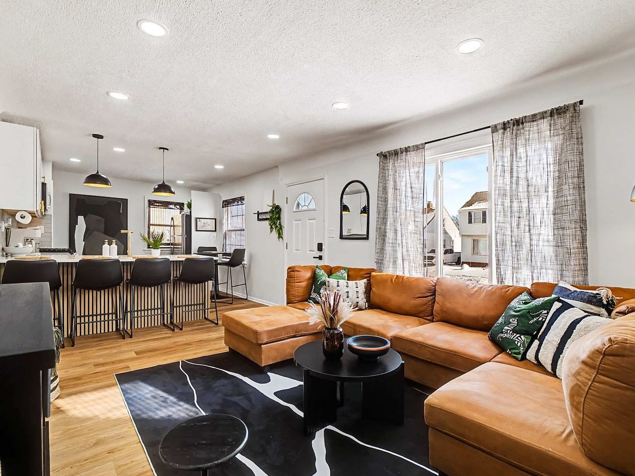 5252 W 45th St #1496134P - Photo 5 of 43