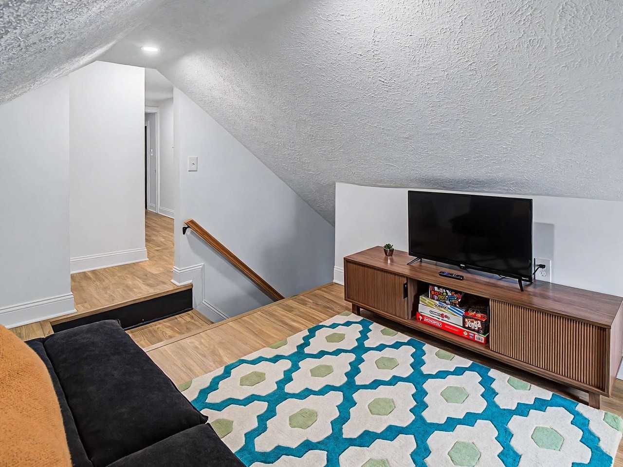 4109 Bailey Ave #1496124P - Photo 7 of 33