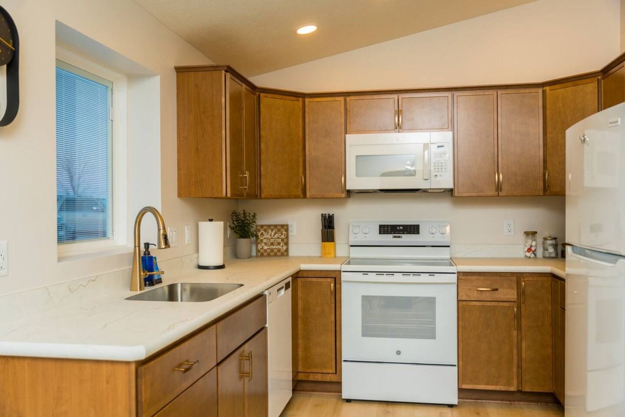 10268 Cleveland Rd #1496106P - Photo 5 of 27