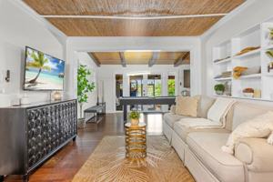 featured image of 303 Lang Rd