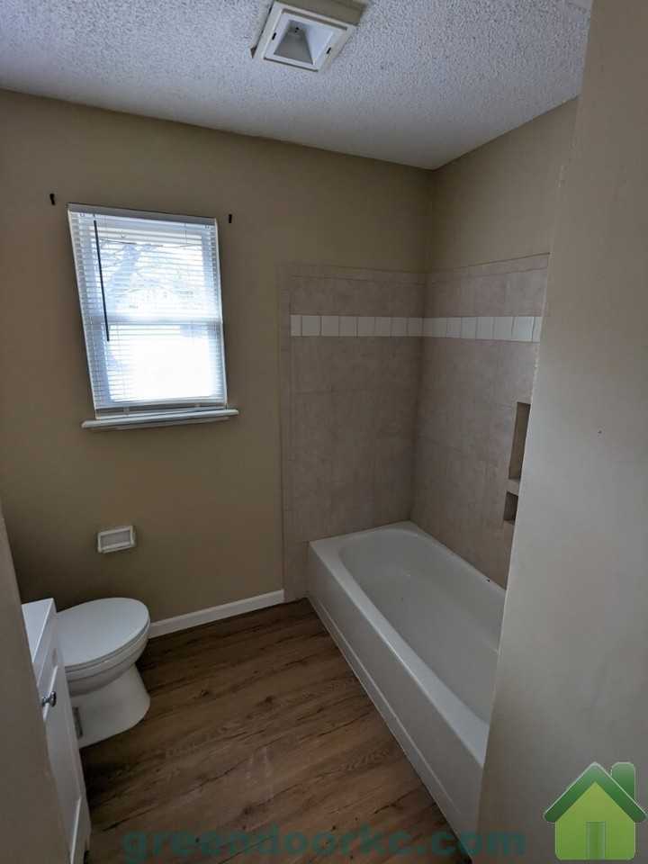 513 N Church St #513 - Photo 3 of 14