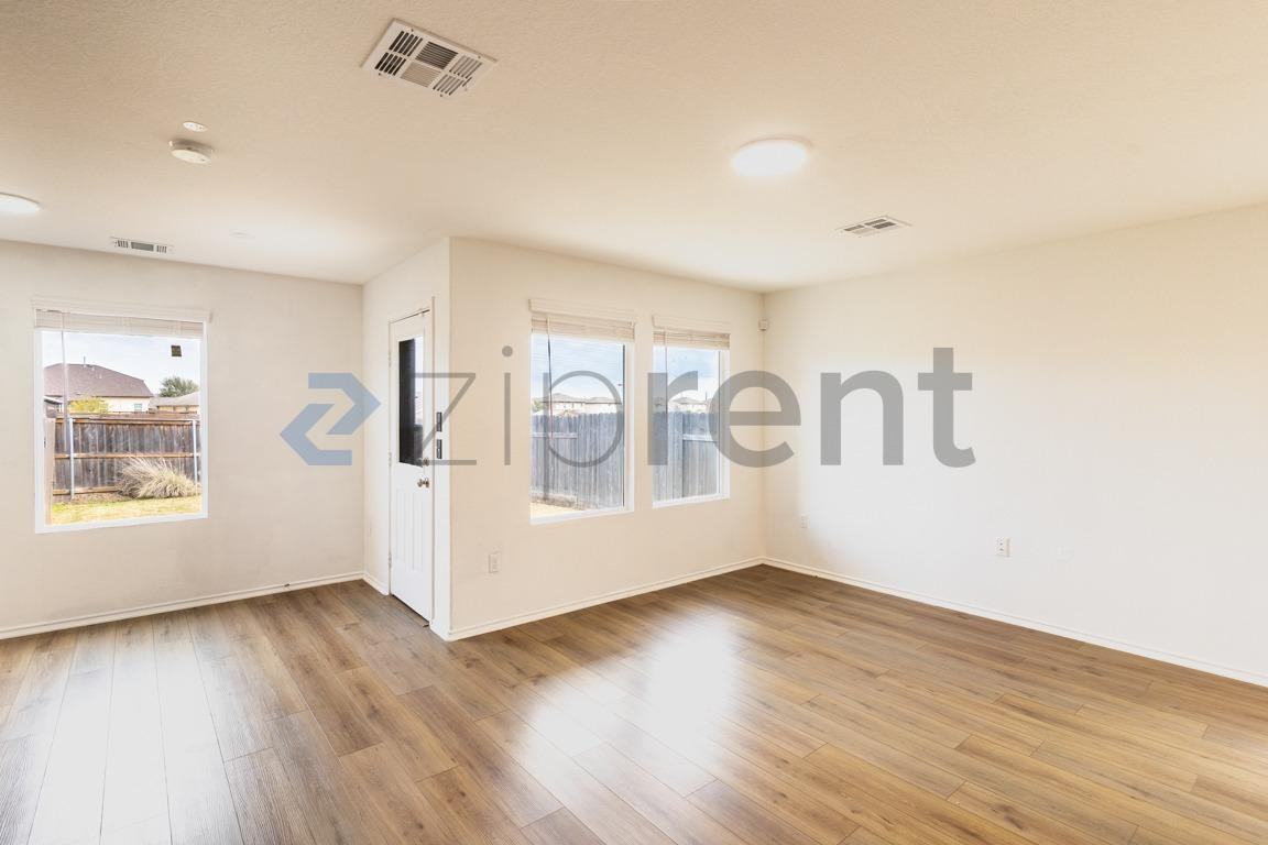 12104 Scarlet Sleeve Way - Photo 5 of 24