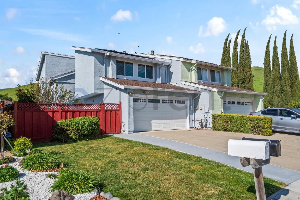 37789 Essanay Pl - Photo 2 of 37