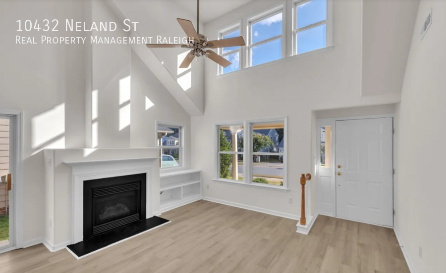 10432 Neland St - Photo 3 of 13