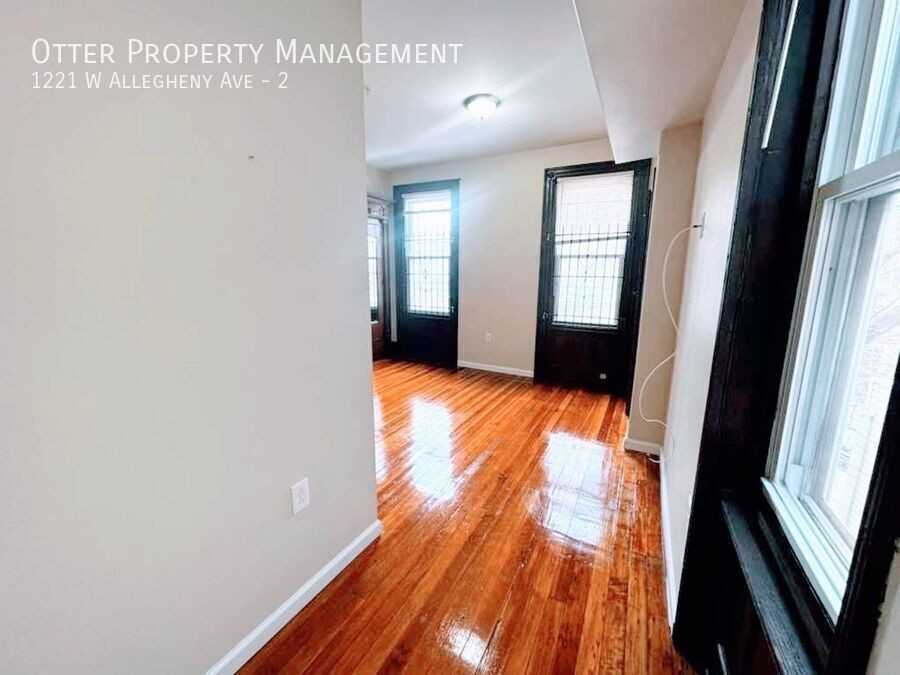 1221 W Allegheny Ave #2 - Photo 6 of 29