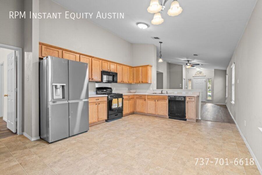 11613 Paul E Anderson Dr - Photo 6 of 24