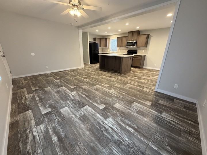 15824 Marentette Dr #329 - Photo 2 of 25