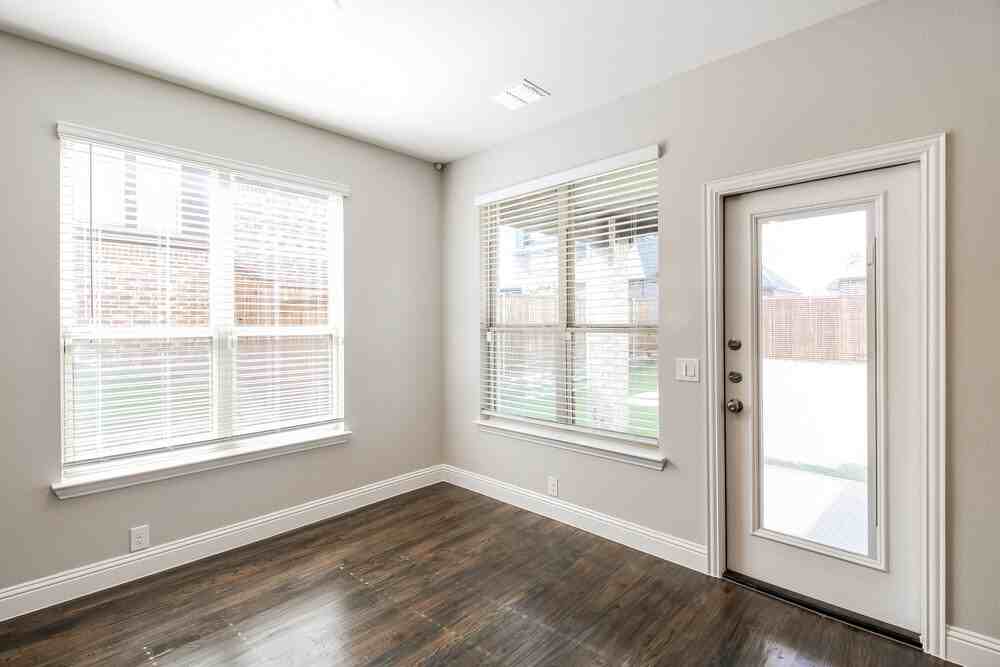 1129 Quail Dove Dr - Photo 6 of 17