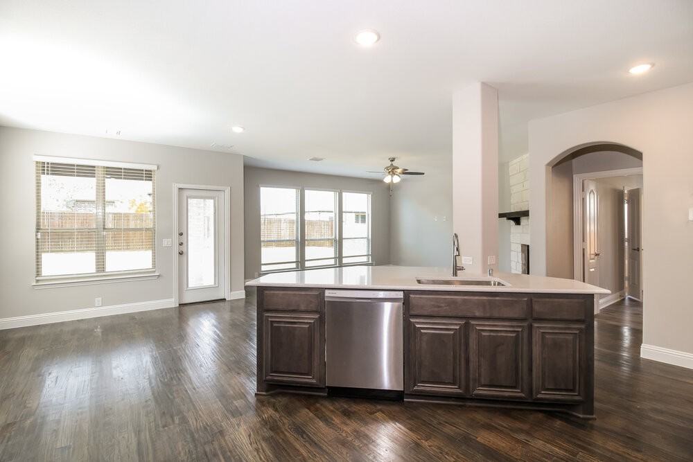 1129 Quail Dove Dr - Photo 7 of 17