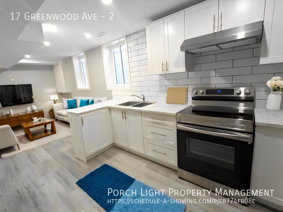 17 Greenwood Ave #2 - Photo 2 of 12