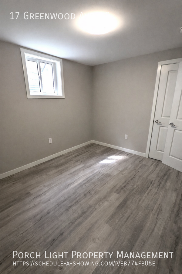 17 Greenwood Ave #2 - Photo 5 of 12