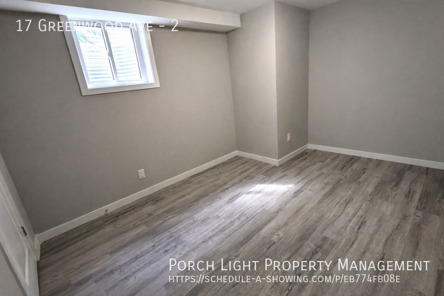 17 Greenwood Ave #2 - Photo 7 of 12