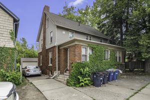 featured image of 335 Packard St