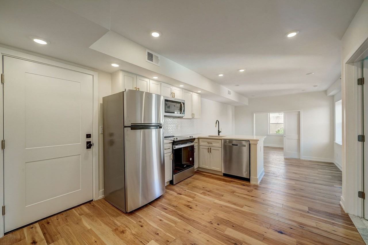 620 S 8th St #16 - Photo 5 of 25