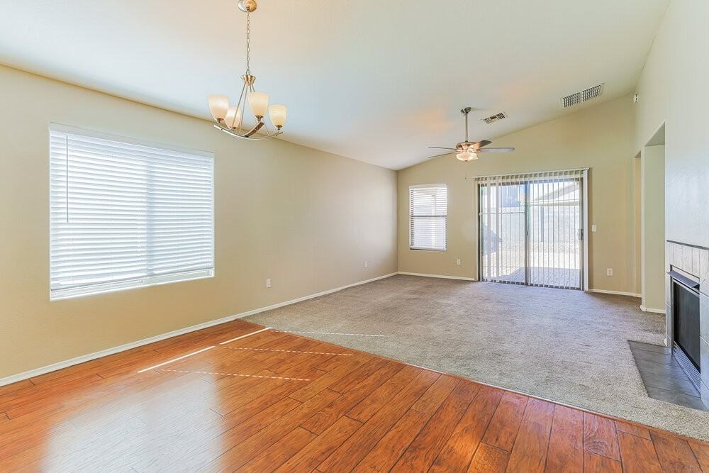 1851 W Desert Canyon Dr - Photo 4 of 16