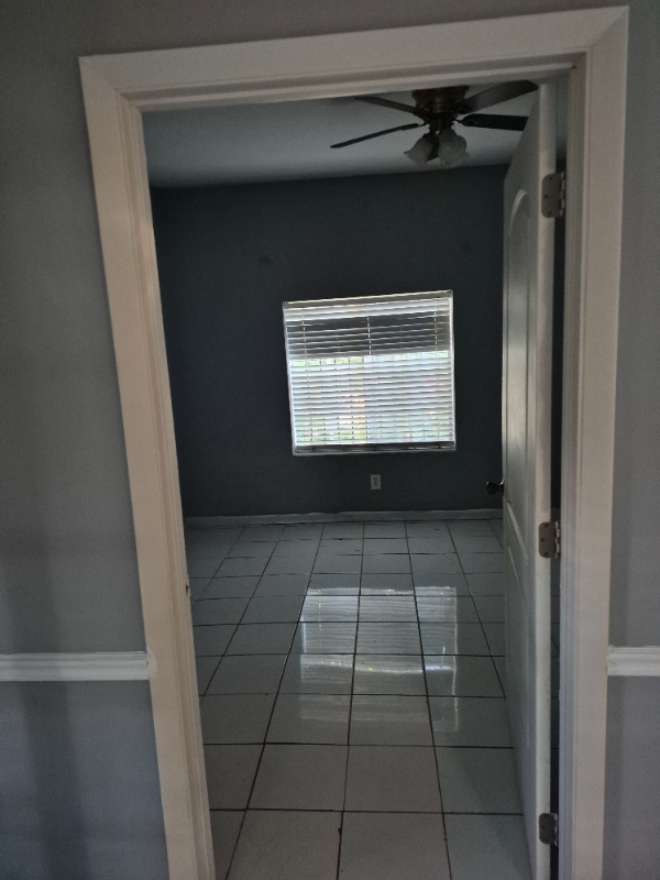 1068 West Ave Frnt - Photo 5 of 11