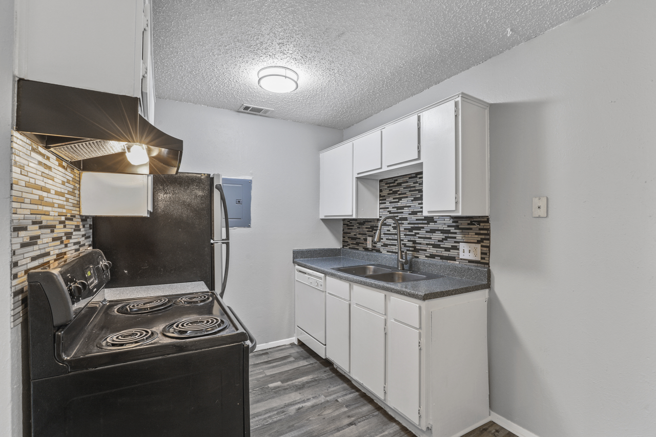 Running Brook Apartments - Photo 7 of 17