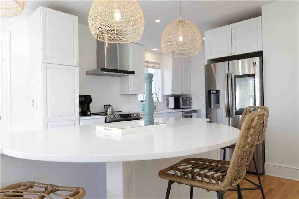 299 Prospect Ave - Photo 7 of 28