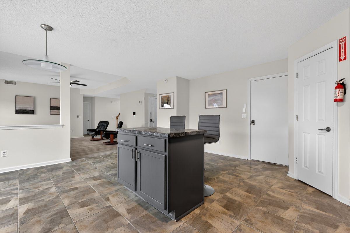 5040 Estonian Dr - Photo 5 of 22