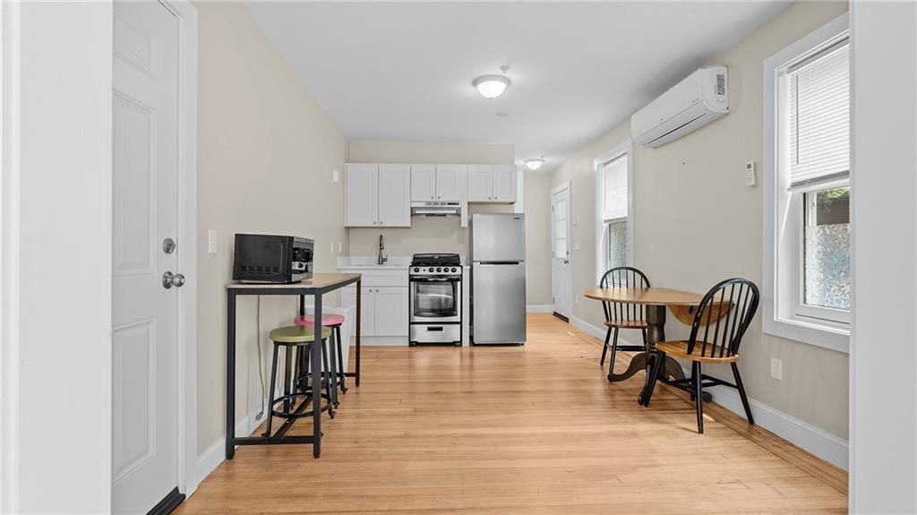 16 Brinley St ##1 - Photo 5 of 16