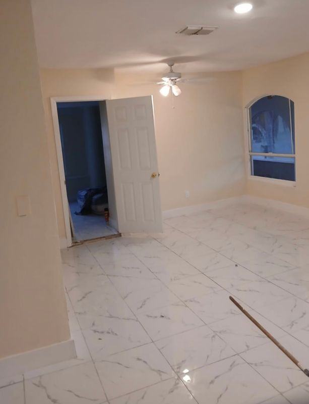 3461 Michigan Ave - Photo 3 of 3