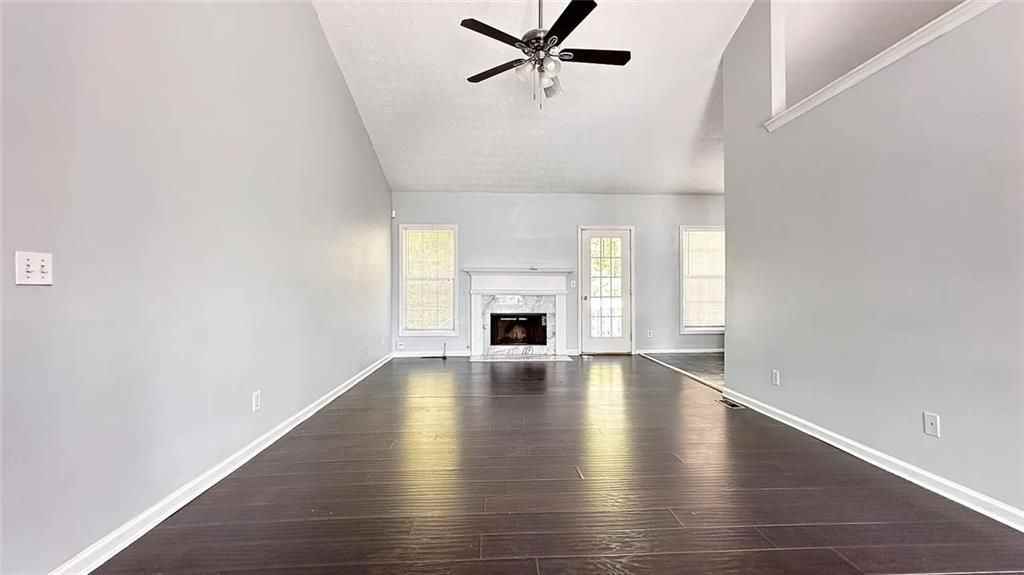 641 Tower Hill Ct - Photo 2 of 25