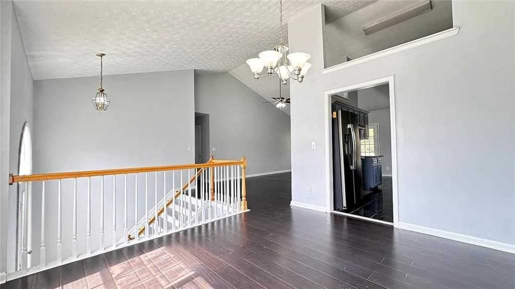 641 Tower Hill Ct - Photo 5 of 25