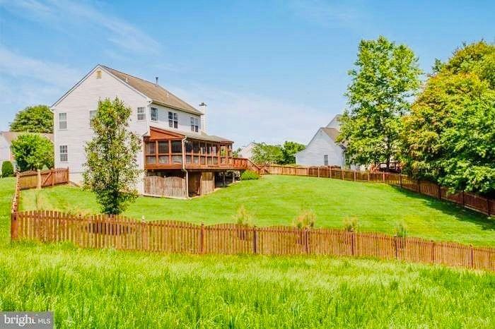 14801 Arabian Ln - Photo 2 of 16