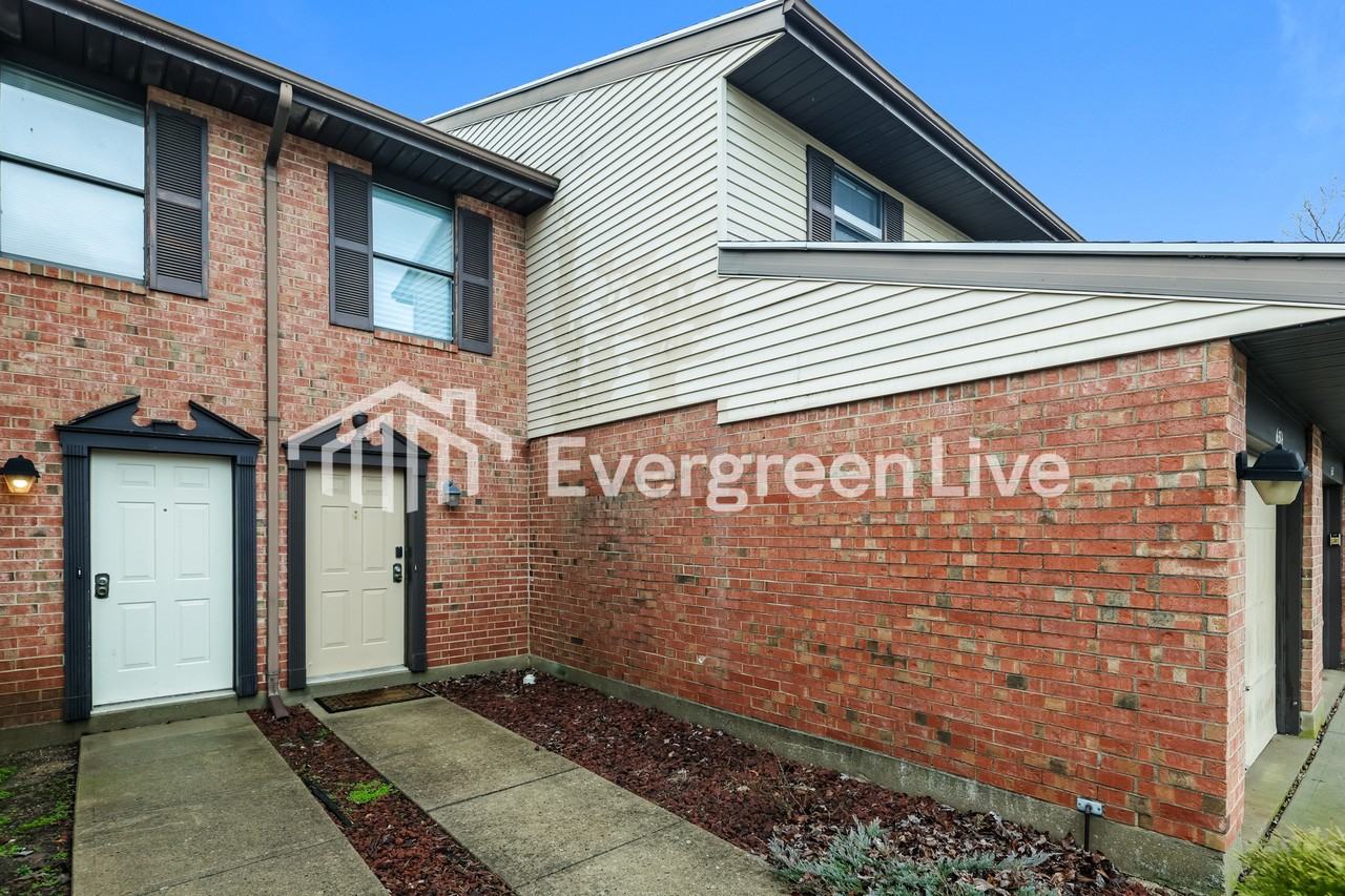 6374 Nightwind Ct - Photo 2 of 15