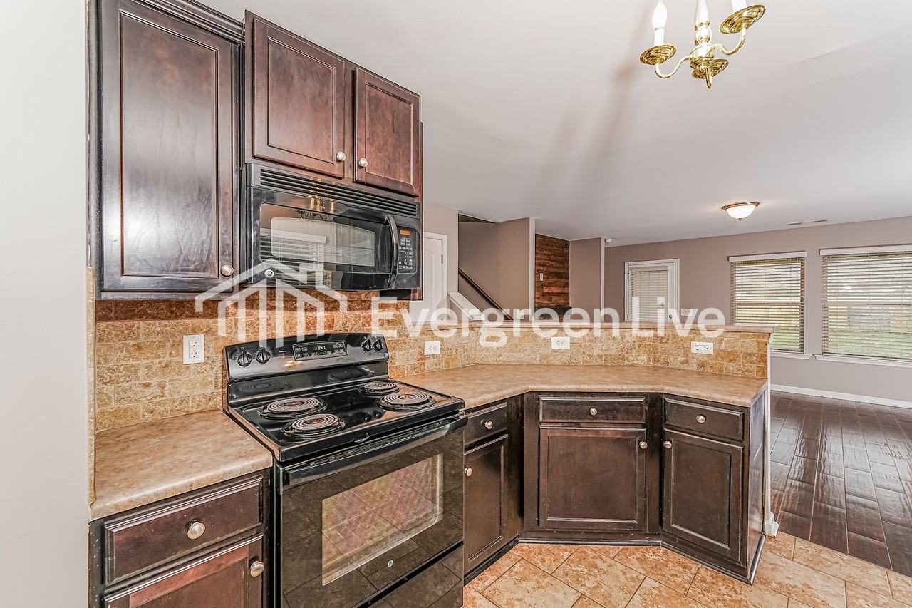 305 Morning Mist Ln - Photo 7 of 15